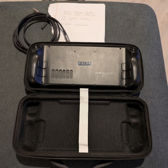 Valve Steam Deck - Picture 4 of 5